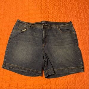 Women’s size 24W Bandolino Jean Shorts
